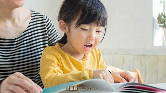 Phương pháp dạy giao tiếp tiếng Anh cho bé tại nhà Phương pháp dạy giao tiếp tiếng Anh cho bé tại nhà