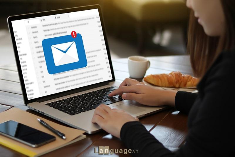 Một số mẫu thư từ chối phỏng vấn bằng tiếng Anh Một số mẫu thư từ chối phỏng vấn bằng tiếng Anh