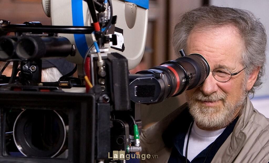 Film director: đạo diễn phim