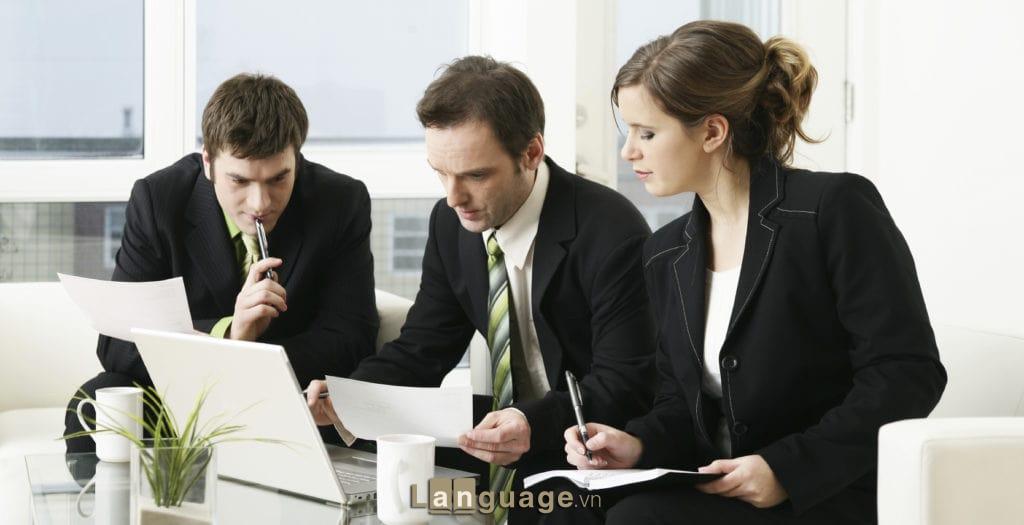 Mẫu câu giao tiếp Anh dùng để thỏa thuận hợp đồng Mẫu câu giao tiếp Anh dùng để thỏa thuận hợp đồng