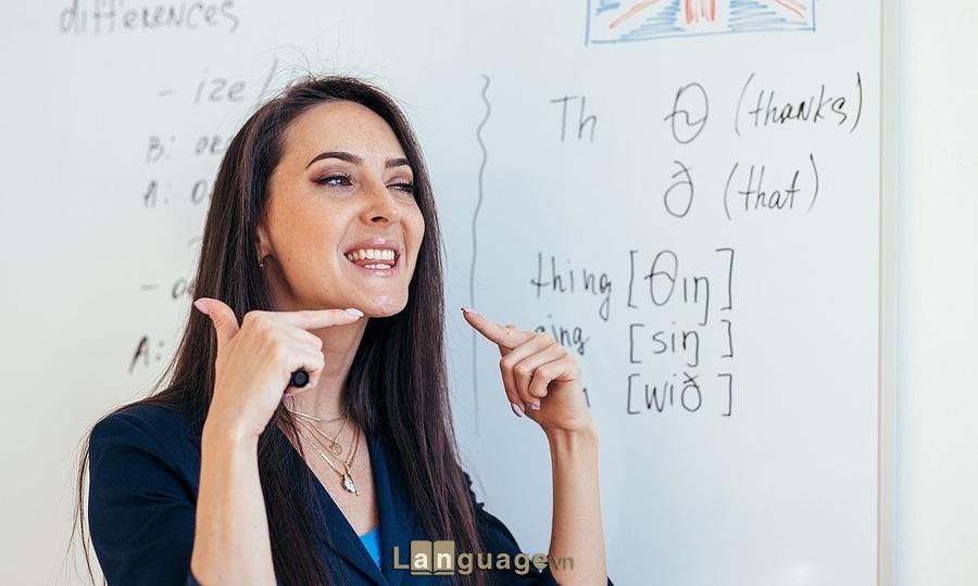 Nguyên âm và Phụ âm trong tiếng Anh Nguyên âm và Phụ âm trong tiếng Anh